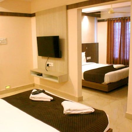 Hotel Sakura Inn Hosūr Εξωτερικό φωτογραφία