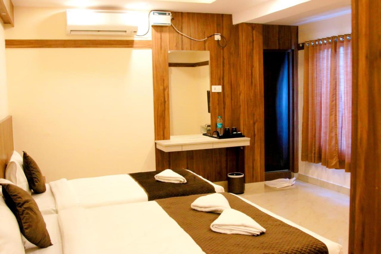 Hotel Sakura Inn Hosūr Εξωτερικό φωτογραφία
